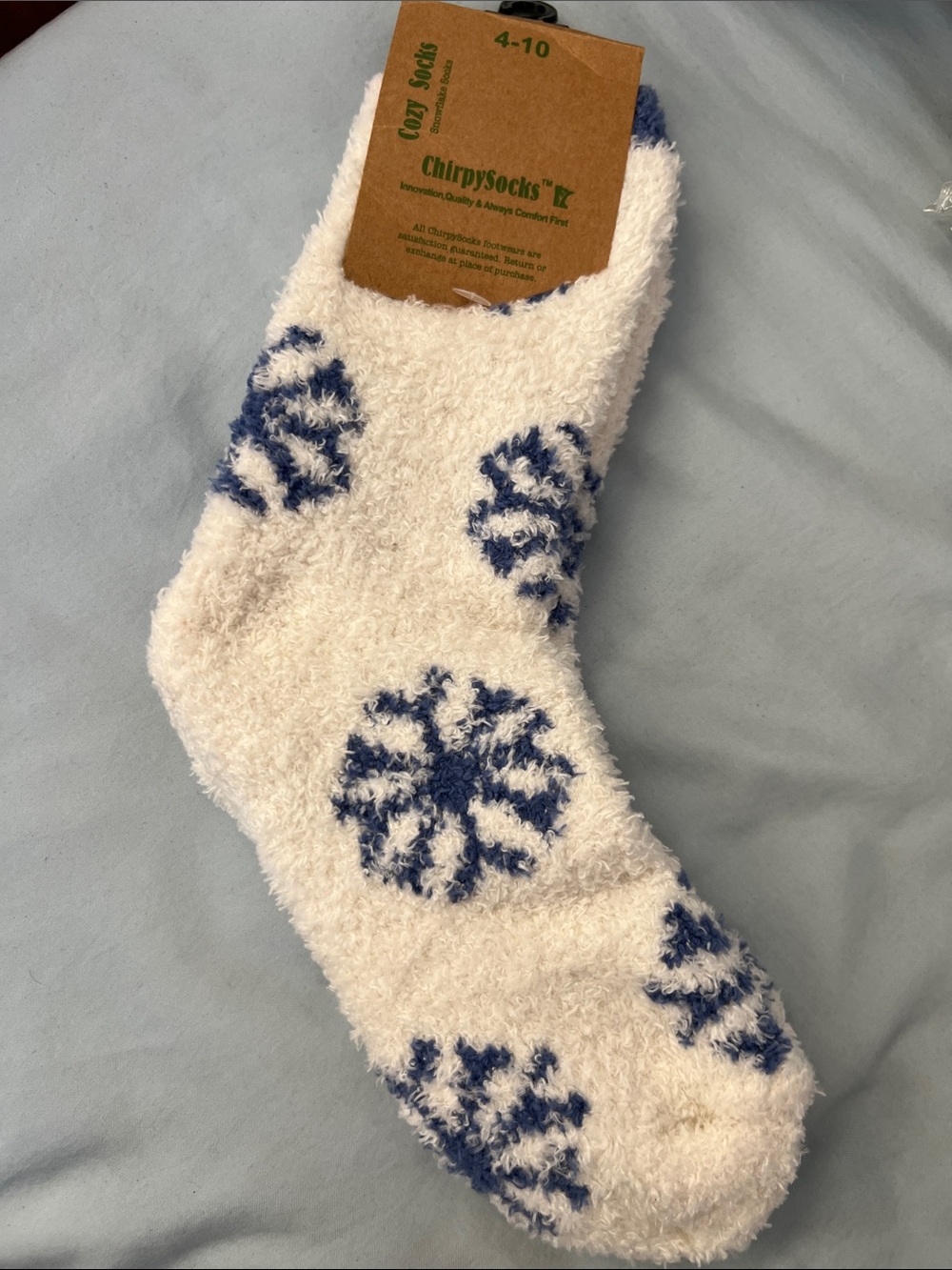 Chirpysocks Cozy White & Navy Blue Snowflake Graphic Fuzzy Tall Socks NEW NWT